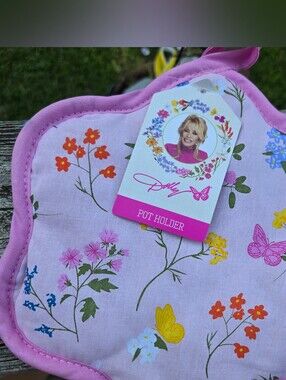 Dolly Pink Floral Butterfly Pot Holder